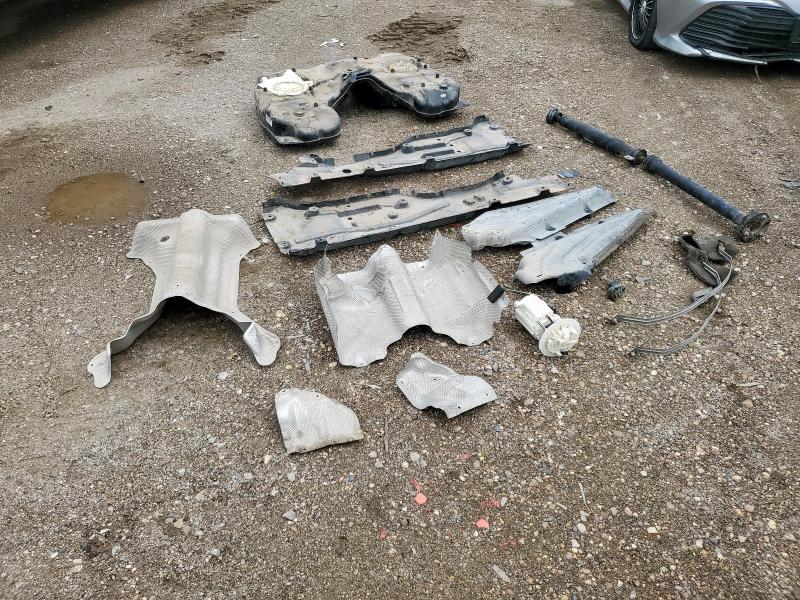 4JGDF7CE5DA164792 - 2013 MERCEDES-BENZ GL 450 4MATIC WHITE photo 12