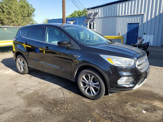 1FMCU9GD1HUD93621 - 2017 FORD ESCAPE SE BLACK photo 4