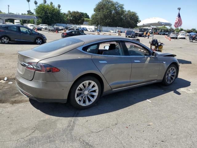 5YJSA1E1XGF131400 - 2016 TESLA MODEL S GRAY photo 3