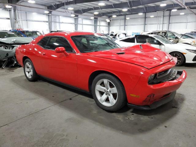 2C3CDYAGXEH298530 - 2014 DODGE CHALLENGER SXT RED photo 4