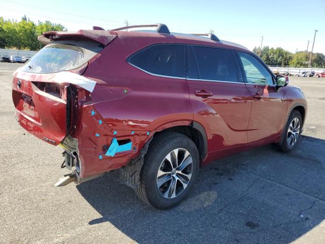 5TDHZRBH1NS587667 - 2022 TOYOTA HIGHLANDER XLE BURGUNDY photo 3