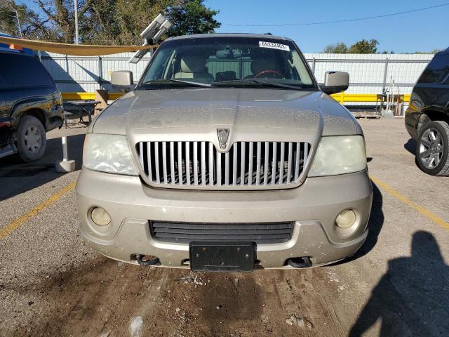 5LMFU28R84LJ19585 - 2004 LINCOLN NAVIGATOR 棕色 照片 5