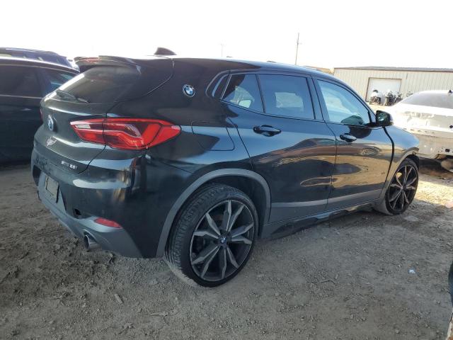 WBXYH9C04L5P77688 - 2020 BMW X2 SDRIVE28I BLACK photo 3