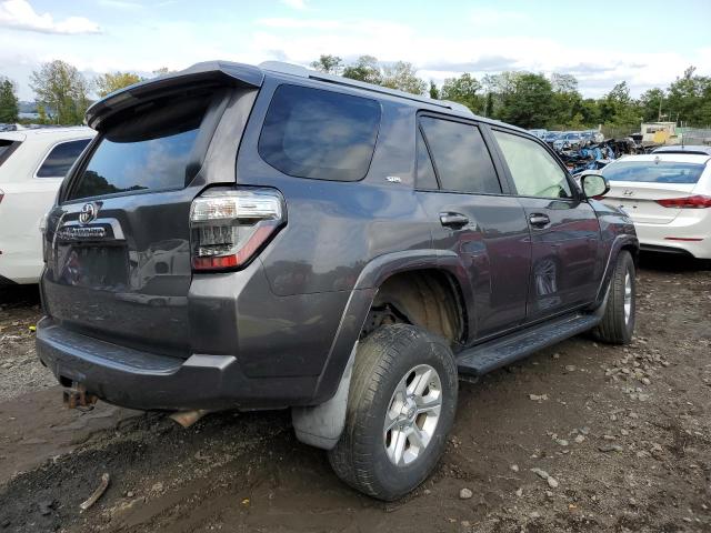 JTEBU5JRXF5254538 - 2015 TOYOTA 4RUNNER SR5 GRAY photo 3