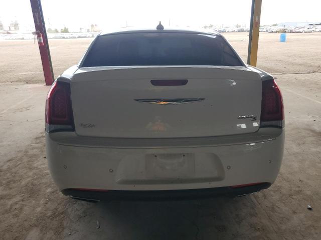 2C3CCABG9JH266381 - 2018 CHRYSLER 300 S WHITE photo 6