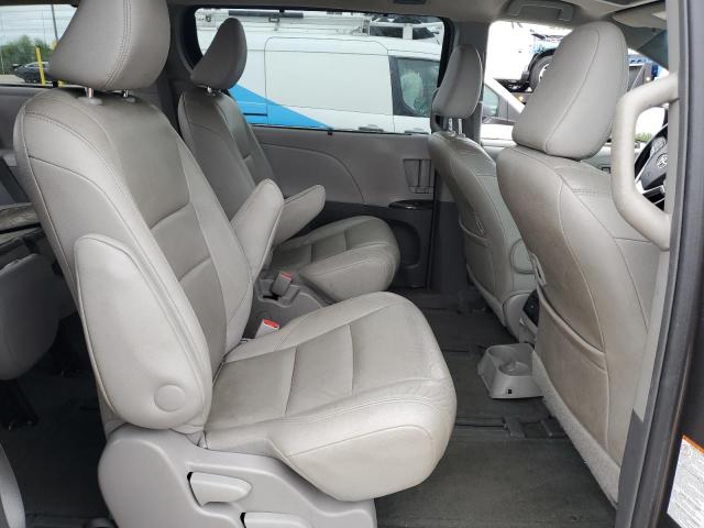5TDDK3DC6FS102684 - 2015 TOYOTA SIENNA XLE GRAY photo 11