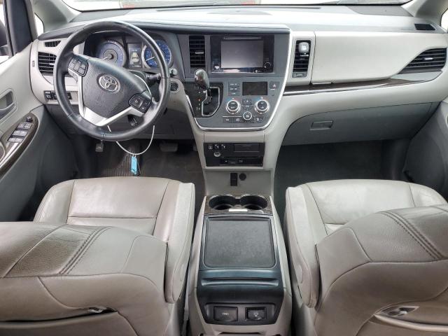 5TDDK3DC6FS102684 - 2015 TOYOTA SIENNA XLE GRAY photo 8