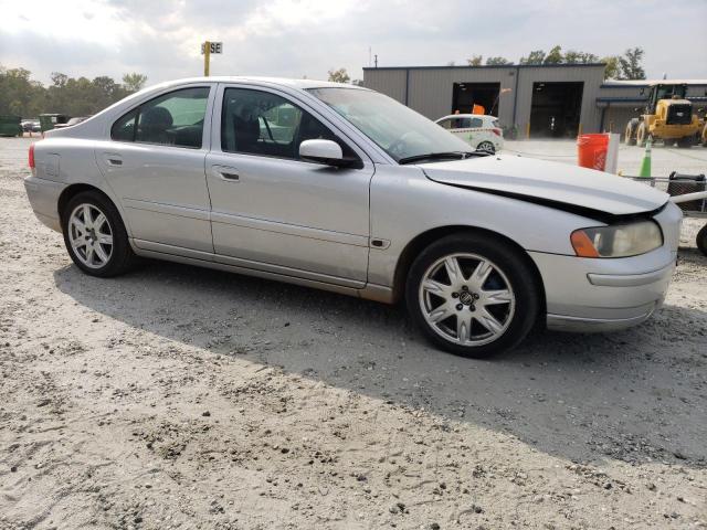 YV1RS592452441929 - 2005 VOLVO S60 2.5T SILVER photo 4