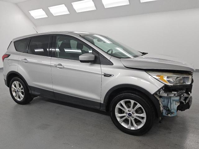 1FMCU0GD1KUC09068 - 2019 FORD ESCAPE SE 银色 照片 4