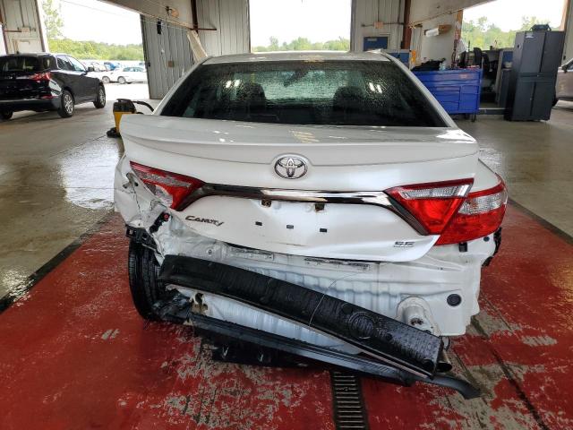 4T1BF1FK7HU440433 - 2017 TOYOTA CAMRY LE WHITE photo 6