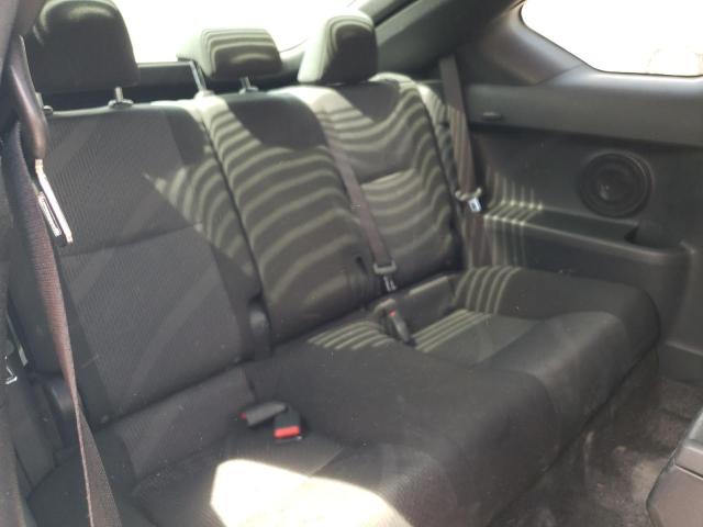 JTKJF5C76B3015377 - 2011 TOYOTA SCION TC თეთრი ფოტო 10