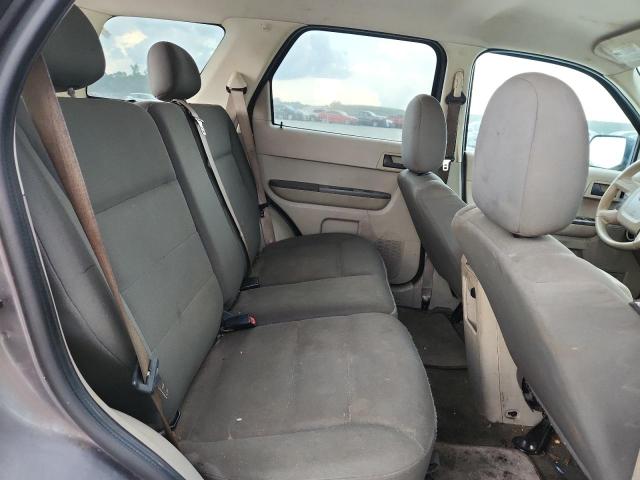1FMCU02739KC80165 - 2009 FORD ESCAPE XLS GRAY photo 11