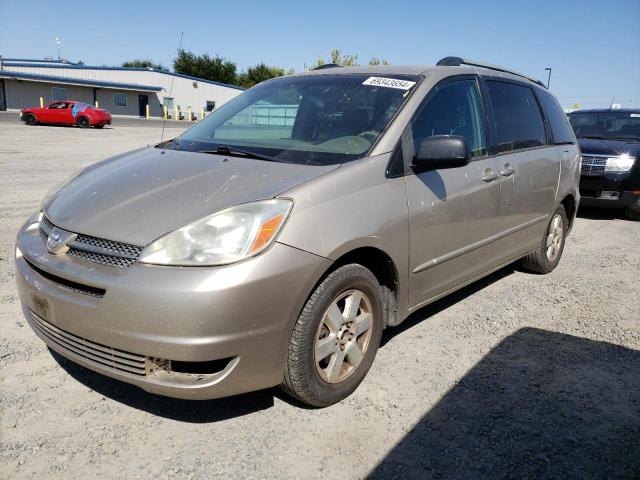 2004 TOYOTA SIENNA CE, 