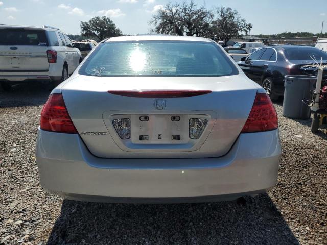 1HGCM56736A059518 - 2006 HONDA ACCORD EX SILVER photo 6