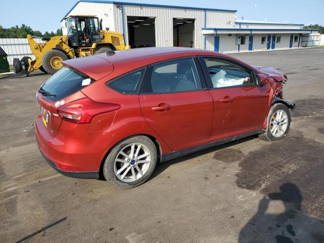 1FADP3K26JL325299 - 2018 FORD FOCUS SE RED photo 3