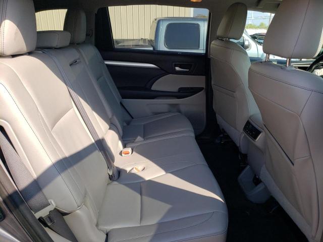 5TDKKRFH0ES018006 - 2014 TOYOTA HIGHLANDER XLE GRAY photo 11