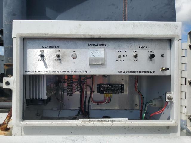 1A9AS432582228177 - 2008 TRAIL KING TRAILER WHITE photo 8