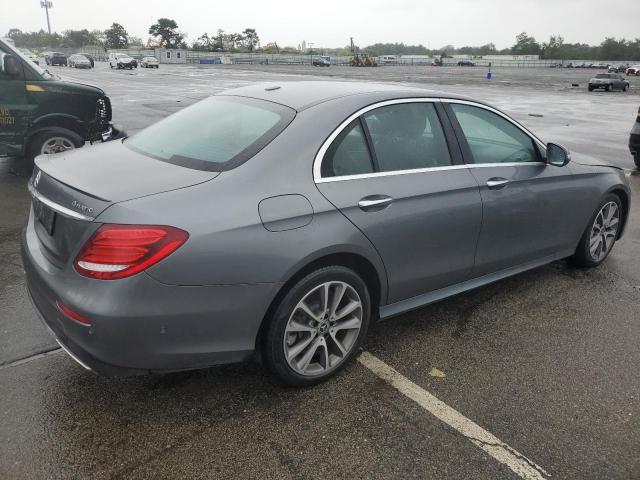 WDDZF6GB0JA433822 - 2018 MERCEDES-BENZ E 400 4MATIC GRAY photo 3