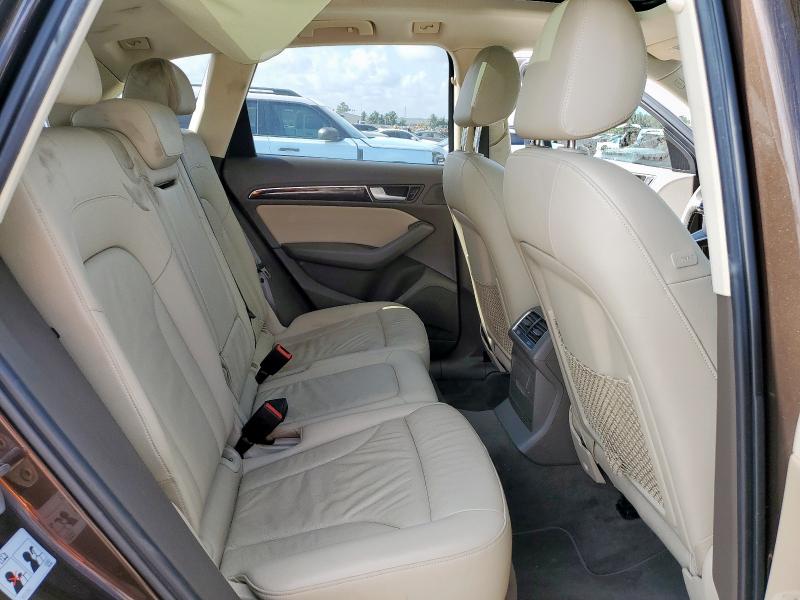 WA1LFAFP8EA042160 - 2014 AUDI Q5 PREMIUM PLUS BROWN photo 11