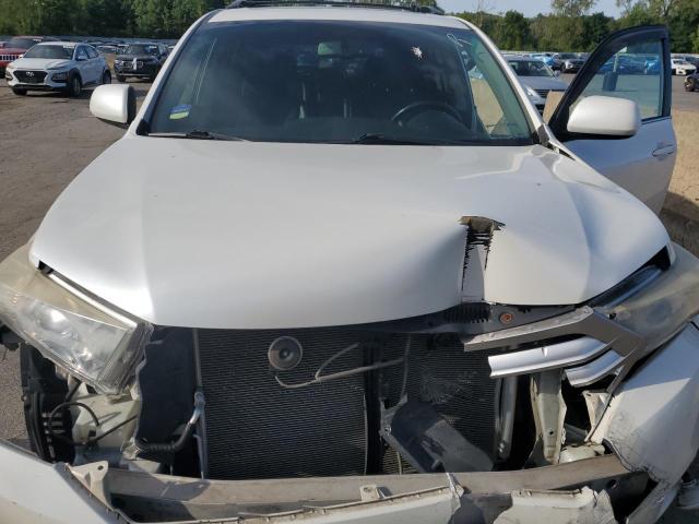 5TDBK3EH1CS138456 - 2012 TOYOTA HIGHLANDER BASE Beyaz fotoğraf 12