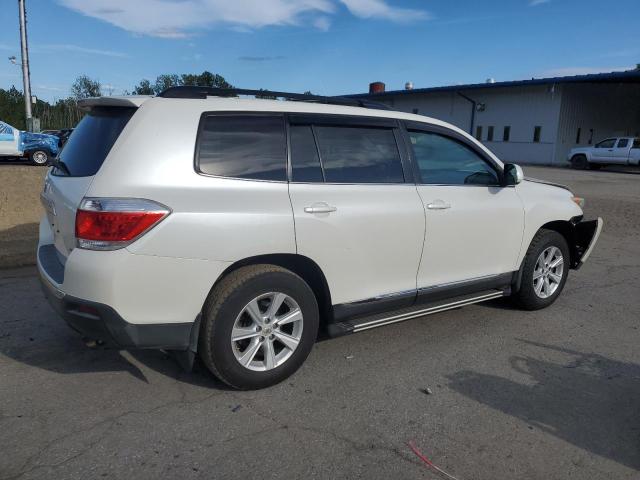 5TDBK3EH1CS138456 - 2012 TOYOTA HIGHLANDER BASE Beyaz fotoğraf 3