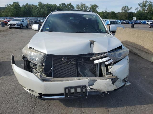 5TDBK3EH1CS138456 - 2012 TOYOTA HIGHLANDER BASE Beyaz fotoğraf 5