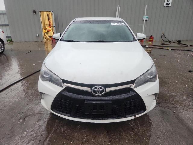 4T1BF1FK6FU014200 - 2015 TOYOTA CAMRY LE WHITE photo 5