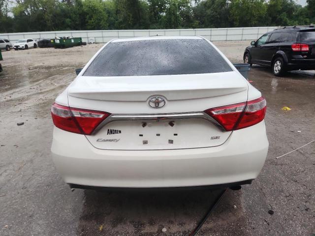 4T1BF1FK6FU014200 - 2015 TOYOTA CAMRY LE WHITE photo 6