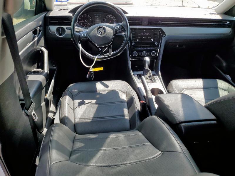 1VWWA7A39LC011328 - 2020 VOLKSWAGEN PASSAT SE WHITE photo 8