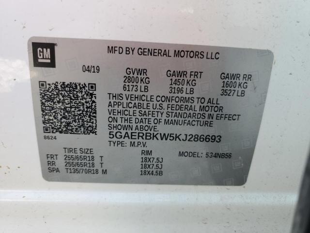 5GAERBKW5KJ286693 - 2019 BUICK ENCLAVE ESSENCE 白色 照片 13