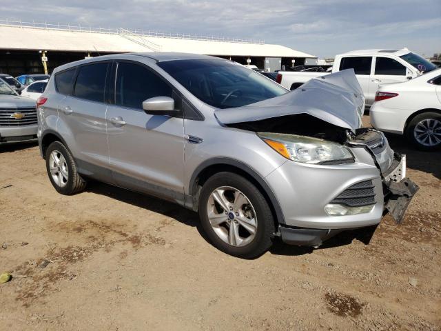 1FMCU0G96GUC45535 - 2016 FORD ESCAPE SE SILVER photo 4