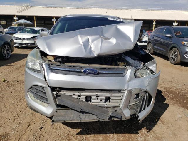 1FMCU0G96GUC45535 - 2016 FORD ESCAPE SE SILVER photo 5