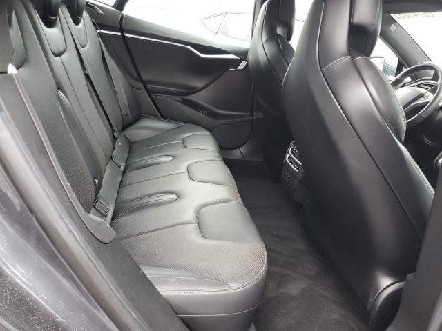 5YJSA1E42HF181297 - 2017 TESLA MODEL S GRAY photo 11