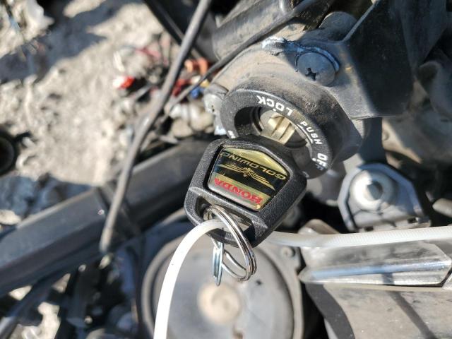 1HFSC47G1AA905990 - 2010 HONDA GL1800 YELLOW photo 8