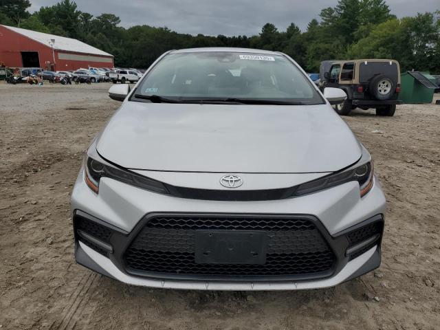 5YFS4MCE5MP088440 - 2021 TOYOTA COROLLA SE ვერცხლისფერი ფოტო 5