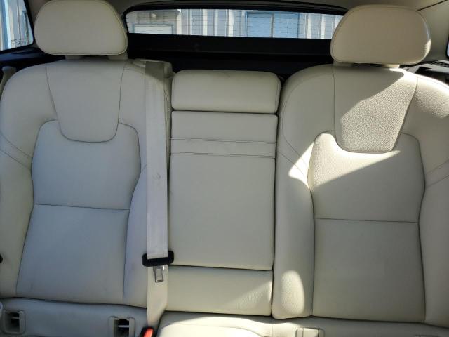 LYV102RK5KB209440 - 2019 VOLVO XC60 T5 Blanc photo 10