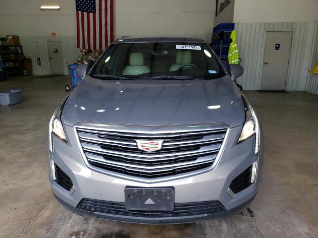 1GYKNCRS3JZ174765 - 2018 CADILLAC XT5 LUXURY BROWN photo 5