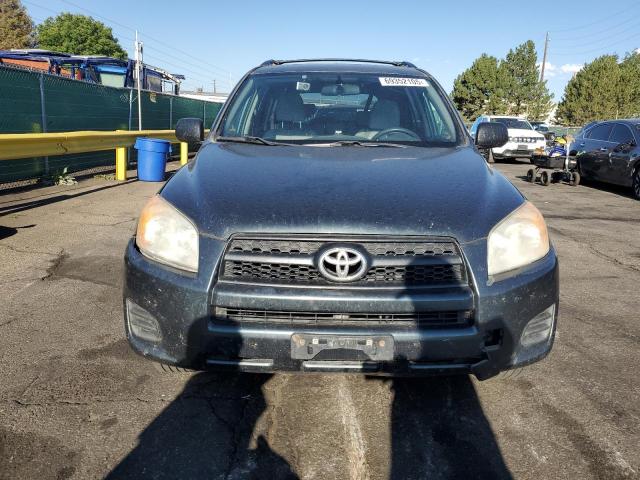 2T3BF4DV5AW051057 - 2010 TOYOTA RAV4 ნაცრისფერი ფოტო 5