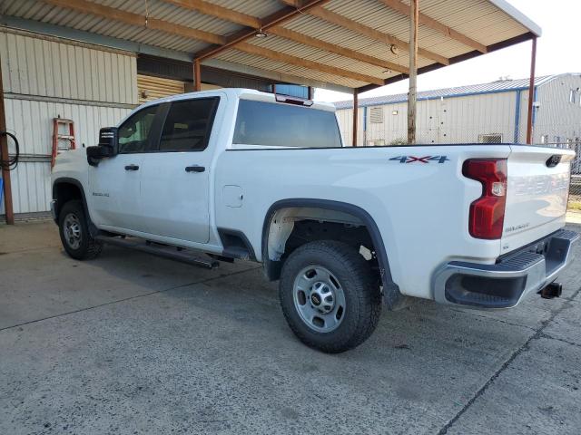 2GC4YLE73R1116053 - 2024 CHEVROLET SILVERADO K2500 HEAVY DUTY WHITE photo 2