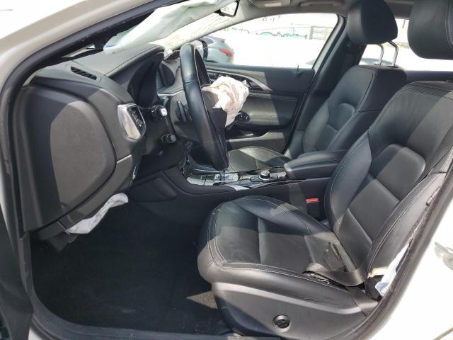 SJKCH5CP1JA048501 - 2018 INFINITI QX30 BASE WHITE photo 7