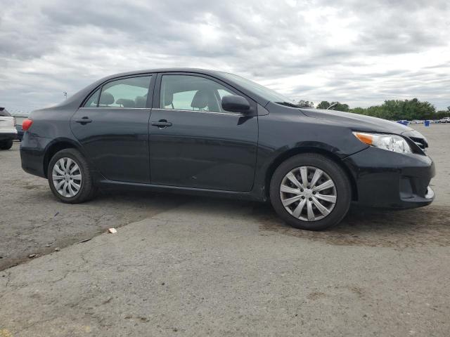 2T1BU4EE3DC012373 - 2013 TOYOTA COROLLA BASE أسود صورة 4