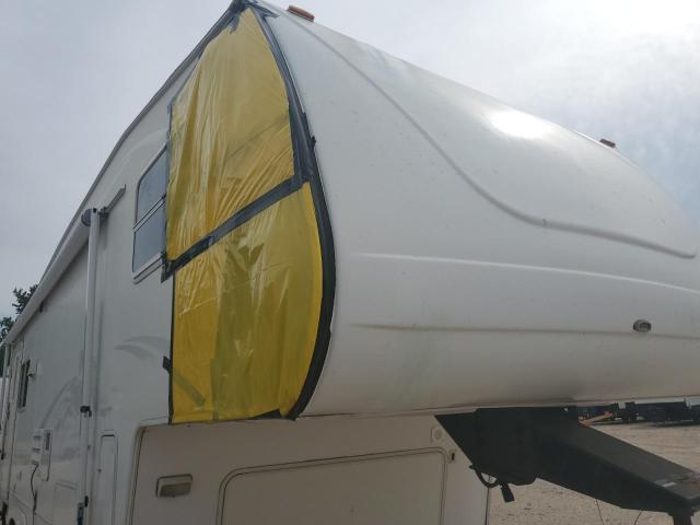 4YDF2762022031128 - 2002 KEYSTONE TRAILER WHITE photo 9