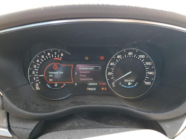 5LMCJ3D98HUL12522 - 2017 LINCOLN MKC RESERVE Biały zdjęcie 9