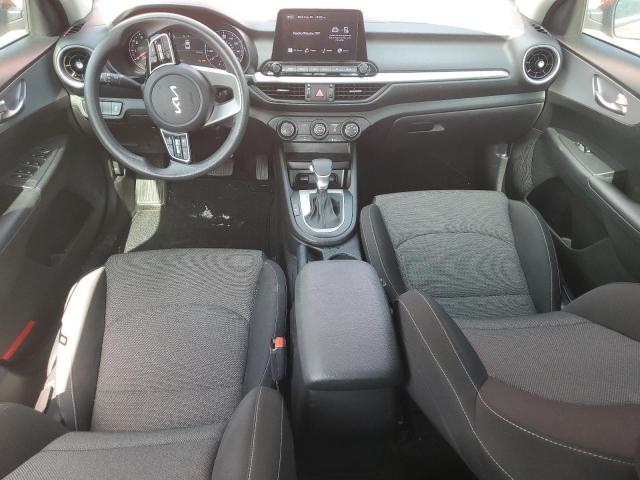 3KPF24AD7NE438574 - 2018 KIA FORTE FE 橙色 照片 8