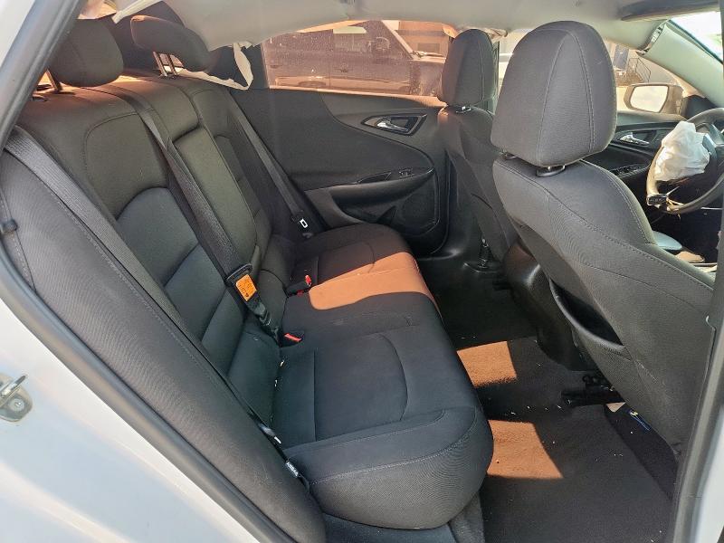 1G1ZB5ST0JF171795 - 2018 CHEVROLET MALIBU LS Blanc photo 10