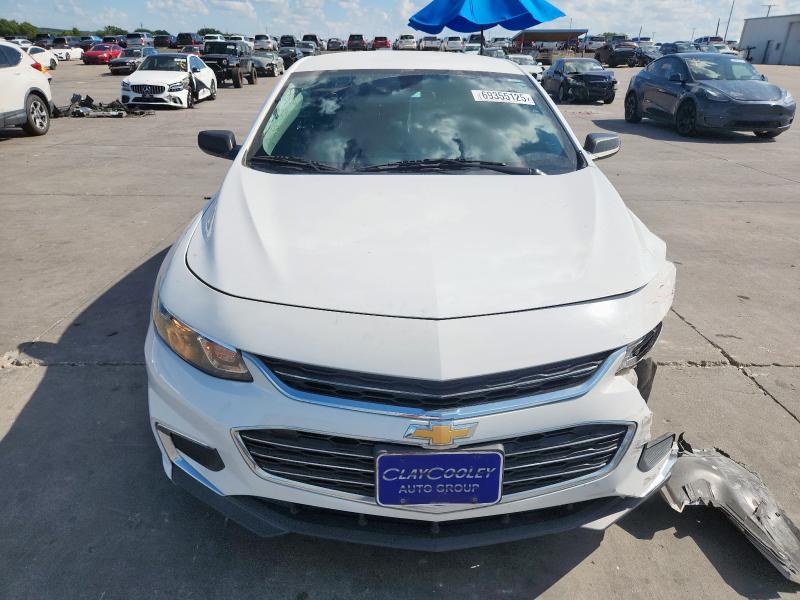 1G1ZB5ST0JF171795 - 2018 CHEVROLET MALIBU LS Blanc photo 5