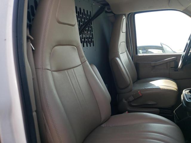 1GCWGAFP6P1101807 - 2023 CHEVROLET EXPRESS G2 WHITE photo 11