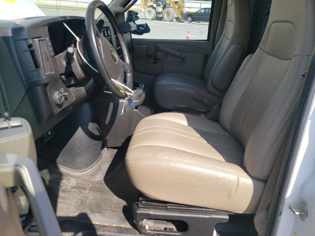 1GCWGAFP6P1101807 - 2023 CHEVROLET EXPRESS G2 WHITE photo 7