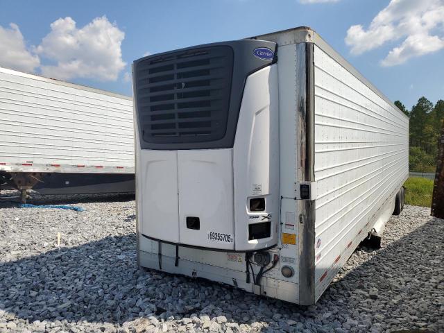 1UYVS2539L6008809 - 2020 UTILITY VS2RA WHITE photo 2