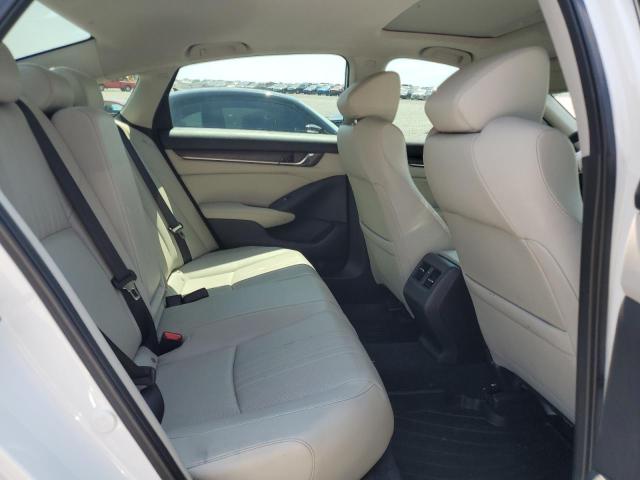 1HGCV1F59JA094173 - 2018 HONDA ACCORD EXL WHITE photo 10